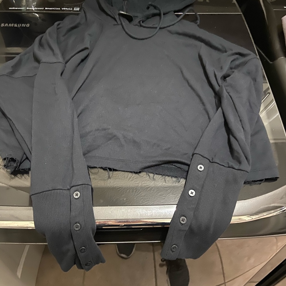 Nike dry fit black cropped hoodie